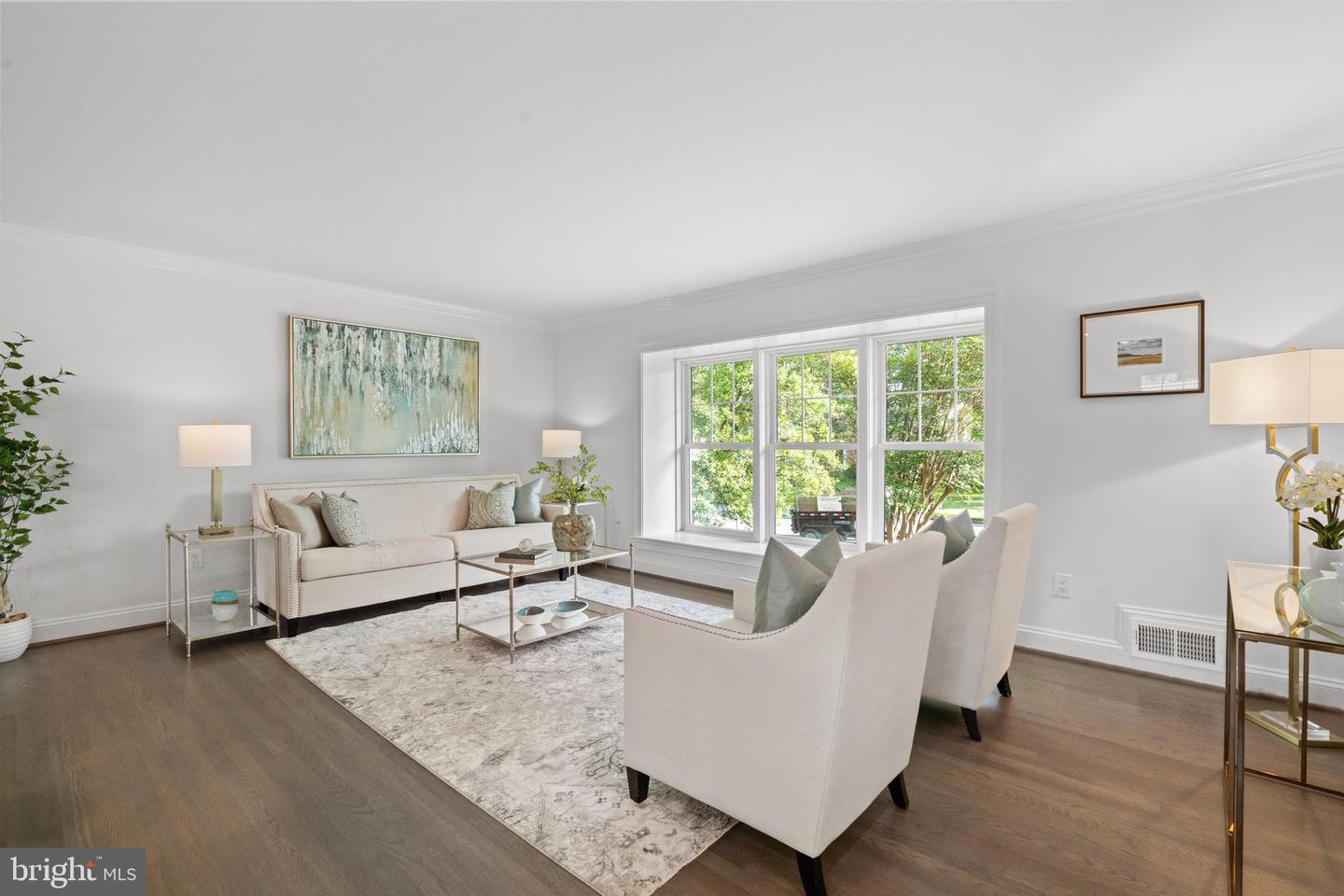 1112 NEAL DR, ALEXANDRIA, Virginia 22308, 5 Bedrooms Bedrooms, ,3 BathroomsBathrooms,Residential,For sale,1112 NEAL DR,VAFX2229096 MLS # VAFX2229096