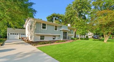1112 NEAL DR, ALEXANDRIA, Virginia 22308, 5 Bedrooms Bedrooms, ,3 BathroomsBathrooms,Residential,For sale,1112 NEAL DR,VAFX2229096 MLS # VAFX2229096