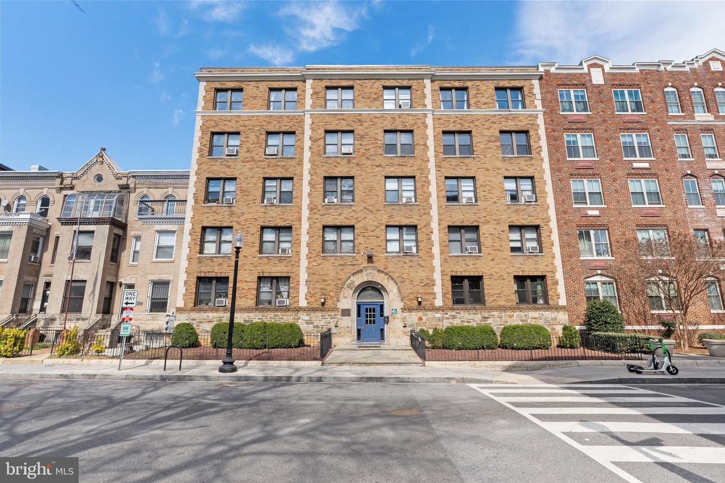 1457 PARK RD NW #306, WASHINGTON, District Of Columbia 20010, ,1 BathroomBathrooms,Residential,For sale,1457 PARK RD NW #306,DCDC2191442 MLS # DCDC2191442