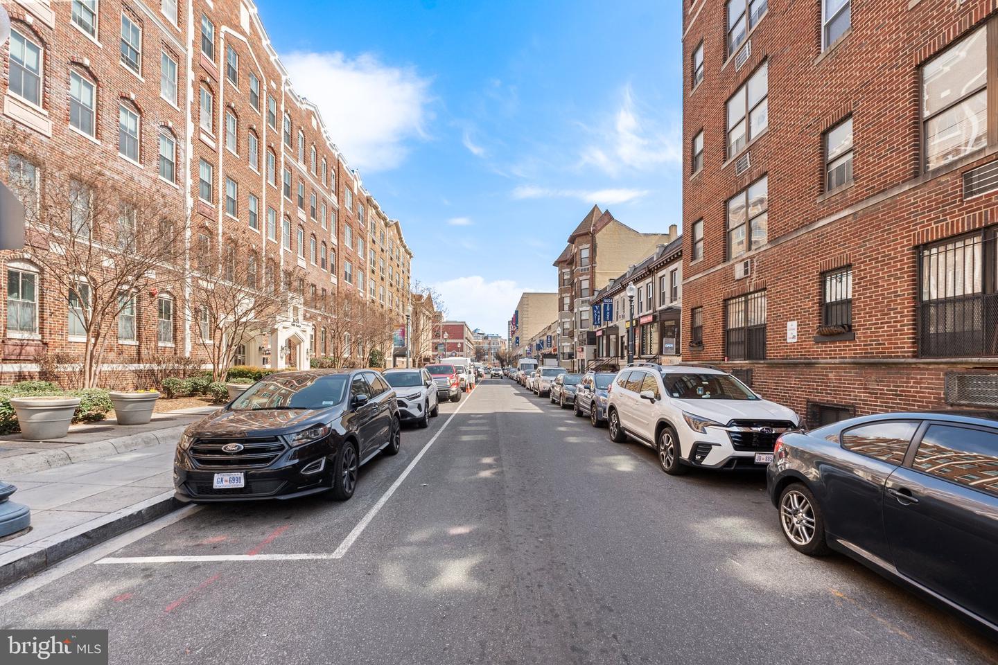 1457 PARK RD NW #306, WASHINGTON, District Of Columbia 20010, ,1 BathroomBathrooms,Residential,For sale,1457 PARK RD NW #306,DCDC2191442 MLS # DCDC2191442