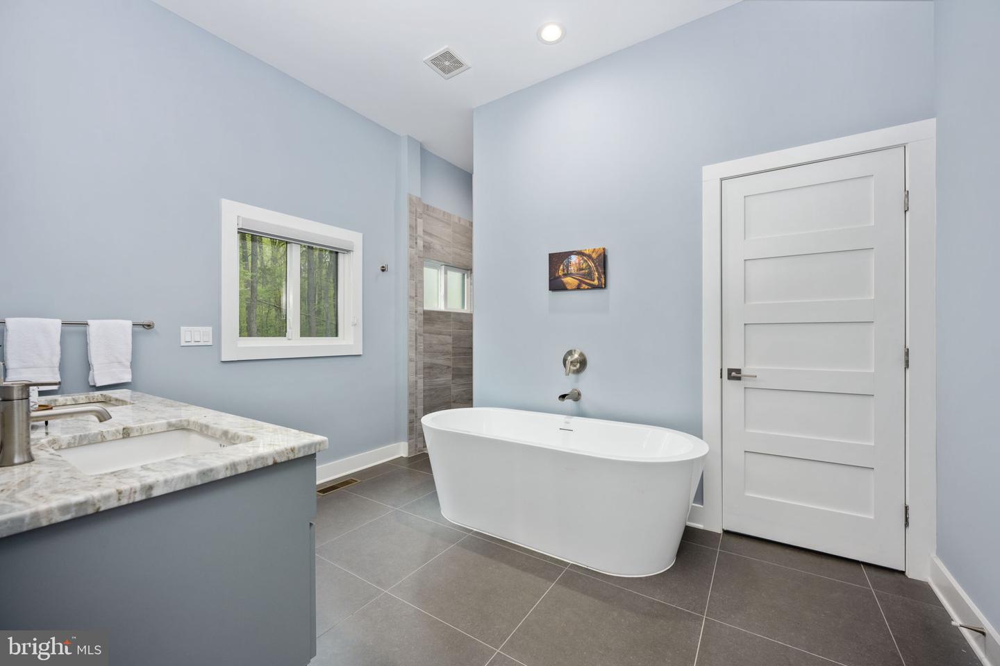 9813 CHESSMANS CT, FREDERICKSBURG, Virginia 22407, 3 Bedrooms Bedrooms, ,2 BathroomsBathrooms,Residential,For sale,9813 CHESSMANS CT,VASP2031628 MLS # VASP2031628