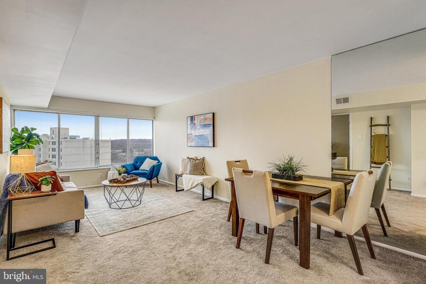 5340 HOLMES RUN PKWY #1207, ALEXANDRIA, Virginia 22304, 2 Bedrooms Bedrooms, ,1 BathroomBathrooms,Residential,For sale,5340 HOLMES RUN PKWY #1207,VAAX2043140 MLS # VAAX2043140
