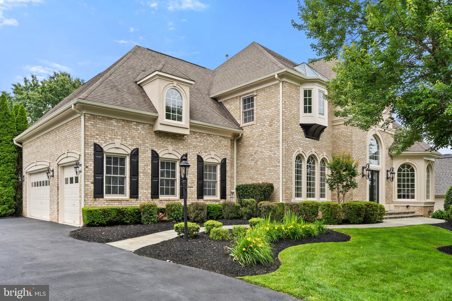 15855 SPYGLASS HILL LOOP, GAINESVILLE, Virginia 20155, 6 Bedrooms Bedrooms, ,5 BathroomsBathrooms,Residential,For sale,15855 SPYGLASS HILL LOOP,VAPW2090296 MLS # VAPW2090296