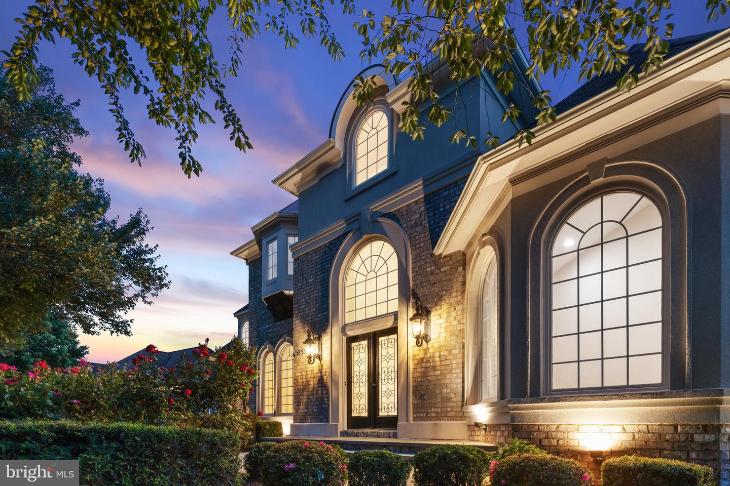 15855 SPYGLASS HILL LOOP, GAINESVILLE, Virginia 20155, 6 Bedrooms Bedrooms, ,5 BathroomsBathrooms,Residential,For sale,15855 SPYGLASS HILL LOOP,VAPW2090296 MLS # VAPW2090296