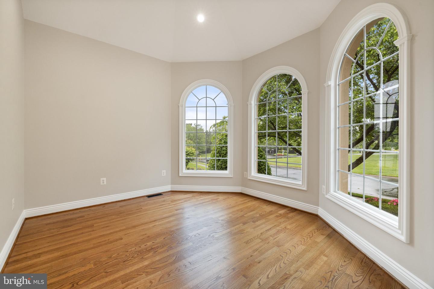 15855 SPYGLASS HILL LOOP, GAINESVILLE, Virginia 20155, 6 Bedrooms Bedrooms, ,5 BathroomsBathrooms,Residential,For sale,15855 SPYGLASS HILL LOOP,VAPW2090296 MLS # VAPW2090296