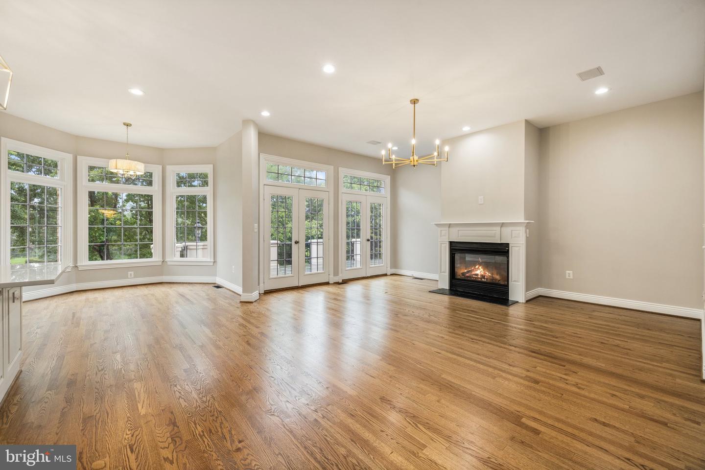 15855 SPYGLASS HILL LOOP, GAINESVILLE, Virginia 20155, 6 Bedrooms Bedrooms, ,5 BathroomsBathrooms,Residential,For sale,15855 SPYGLASS HILL LOOP,VAPW2090296 MLS # VAPW2090296
