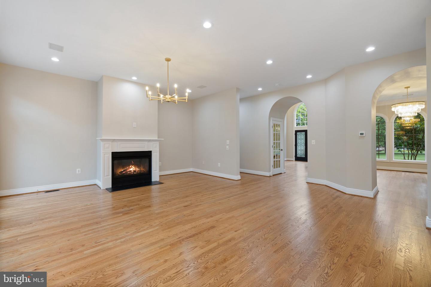 15855 SPYGLASS HILL LOOP, GAINESVILLE, Virginia 20155, 6 Bedrooms Bedrooms, ,5 BathroomsBathrooms,Residential,For sale,15855 SPYGLASS HILL LOOP,VAPW2090296 MLS # VAPW2090296