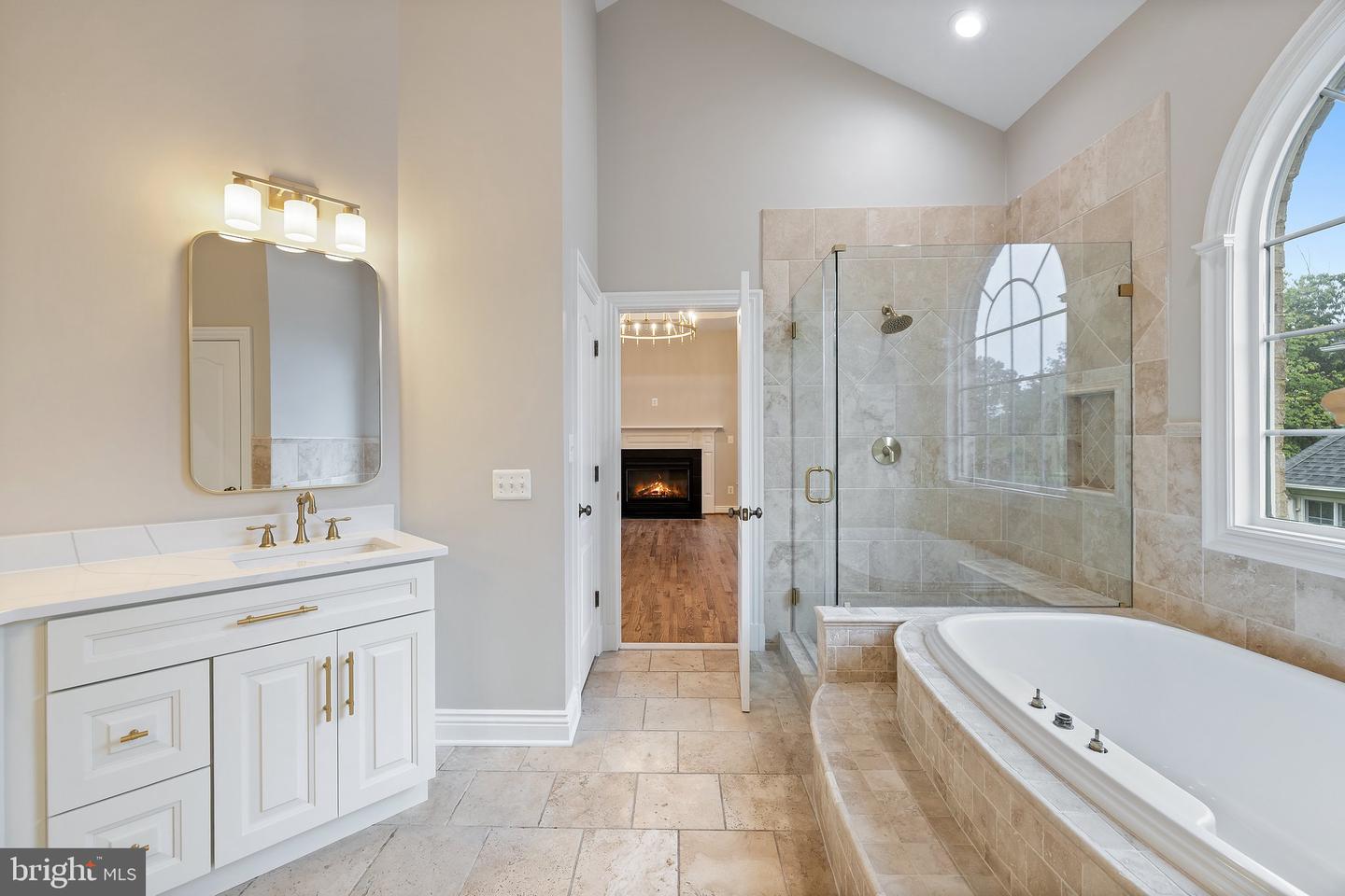 15855 SPYGLASS HILL LOOP, GAINESVILLE, Virginia 20155, 6 Bedrooms Bedrooms, ,5 BathroomsBathrooms,Residential,For sale,15855 SPYGLASS HILL LOOP,VAPW2090296 MLS # VAPW2090296