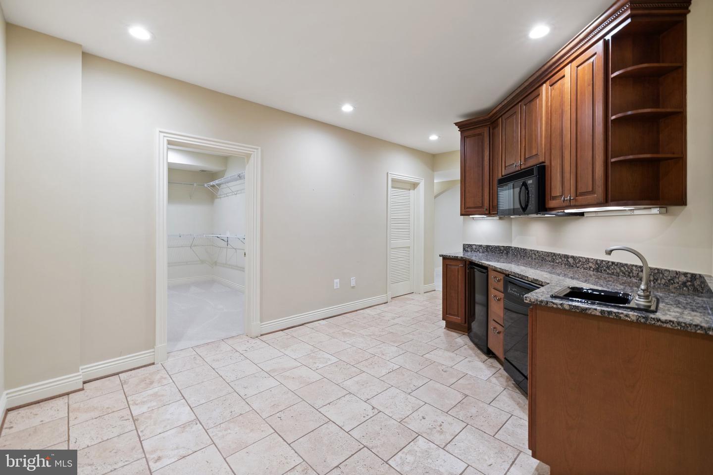15855 SPYGLASS HILL LOOP, GAINESVILLE, Virginia 20155, 6 Bedrooms Bedrooms, ,5 BathroomsBathrooms,Residential,For sale,15855 SPYGLASS HILL LOOP,VAPW2090296 MLS # VAPW2090296