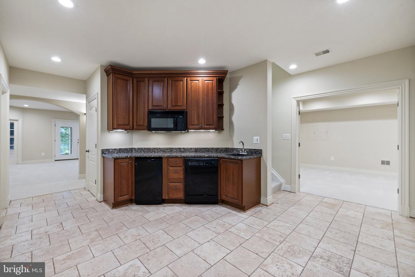 15855 SPYGLASS HILL LOOP, GAINESVILLE, Virginia 20155, 6 Bedrooms Bedrooms, ,5 BathroomsBathrooms,Residential,For sale,15855 SPYGLASS HILL LOOP,VAPW2090296 MLS # VAPW2090296