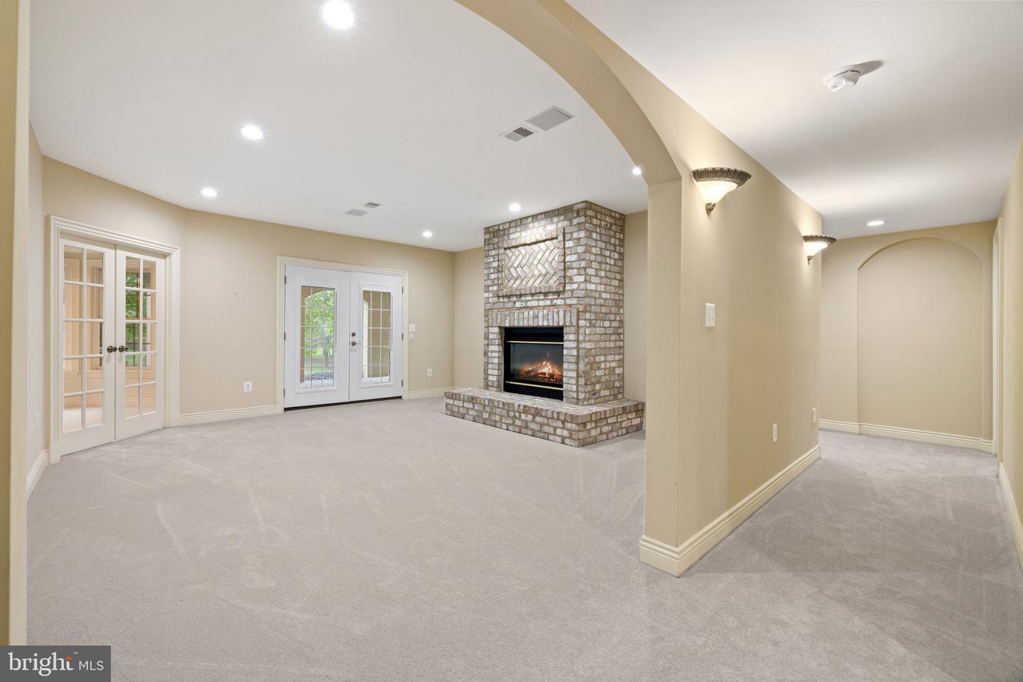 15855 SPYGLASS HILL LOOP, GAINESVILLE, Virginia 20155, 6 Bedrooms Bedrooms, ,5 BathroomsBathrooms,Residential,For sale,15855 SPYGLASS HILL LOOP,VAPW2090296 MLS # VAPW2090296