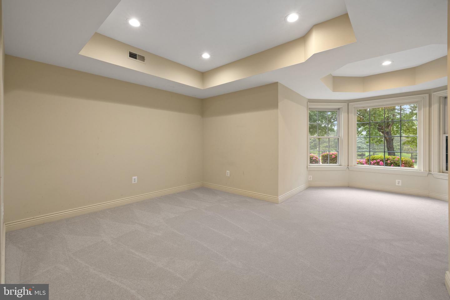 15855 SPYGLASS HILL LOOP, GAINESVILLE, Virginia 20155, 6 Bedrooms Bedrooms, ,5 BathroomsBathrooms,Residential,For sale,15855 SPYGLASS HILL LOOP,VAPW2090296 MLS # VAPW2090296