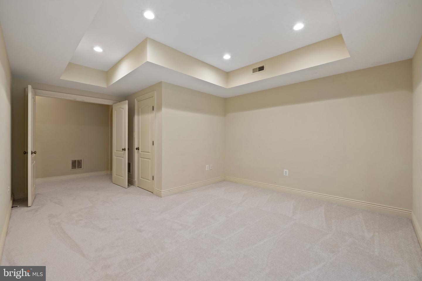 15855 SPYGLASS HILL LOOP, GAINESVILLE, Virginia 20155, 6 Bedrooms Bedrooms, ,5 BathroomsBathrooms,Residential,For sale,15855 SPYGLASS HILL LOOP,VAPW2090296 MLS # VAPW2090296