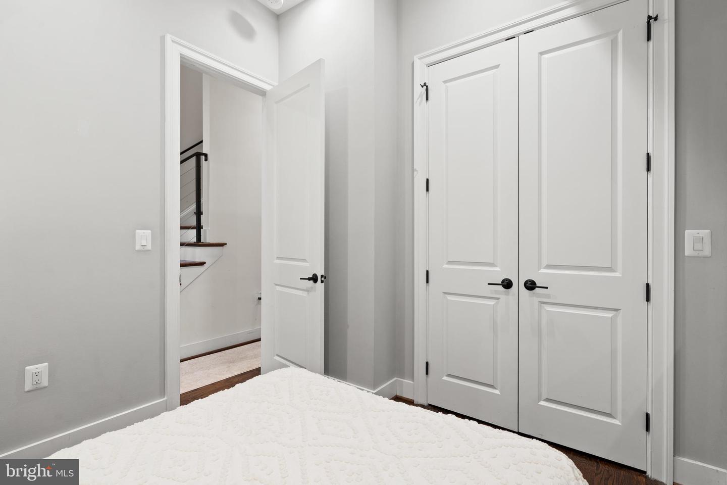 913 12TH ST NE #4, WASHINGTON, District Of Columbia 20002, 2 Bedrooms Bedrooms, ,2 BathroomsBathrooms,Residential,For sale,913 12TH ST NE #4,DCDC2193428 MLS # DCDC2193428