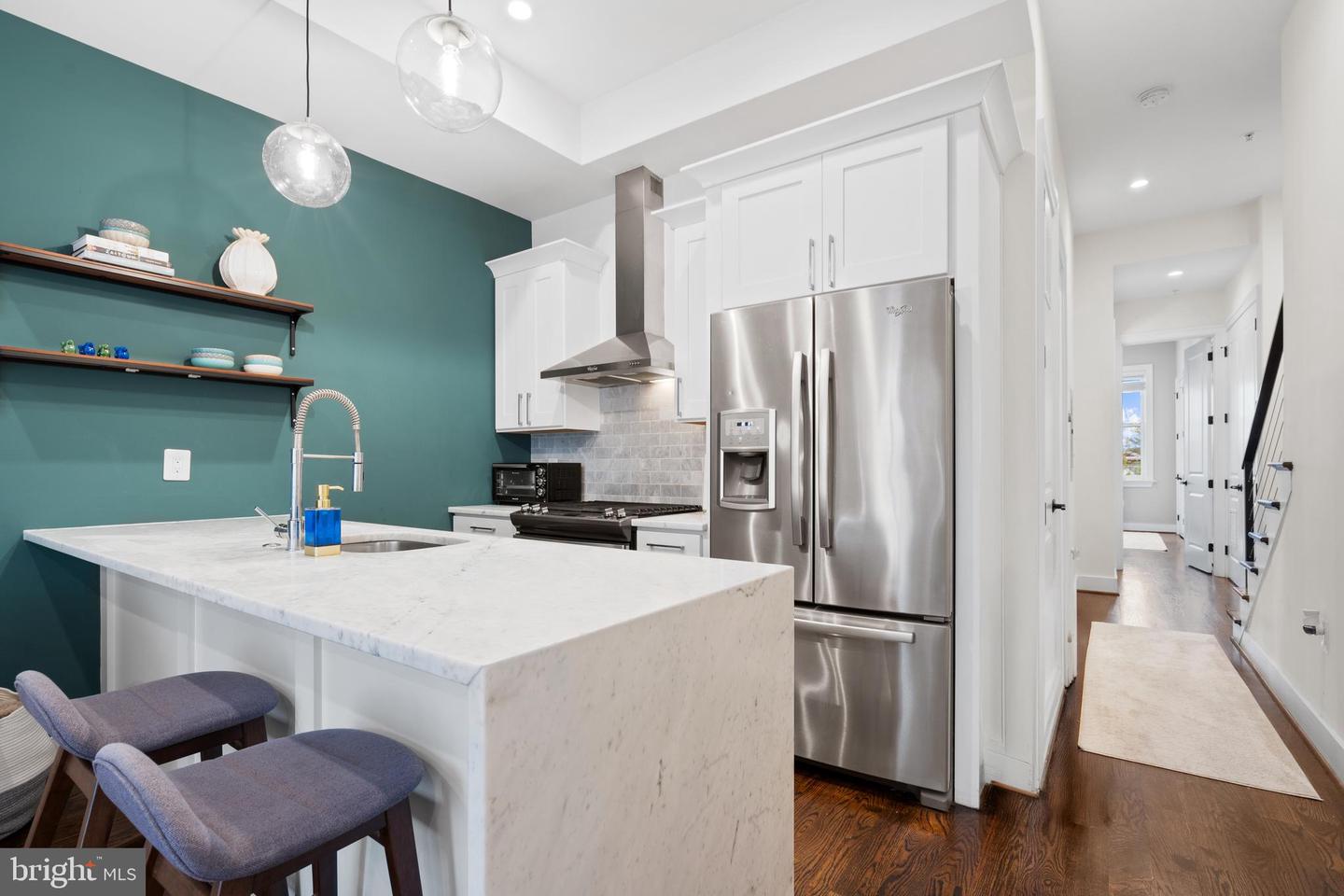 913 12TH ST NE #4, WASHINGTON, District Of Columbia 20002, 2 Bedrooms Bedrooms, ,2 BathroomsBathrooms,Residential,For sale,913 12TH ST NE #4,DCDC2193428 MLS # DCDC2193428