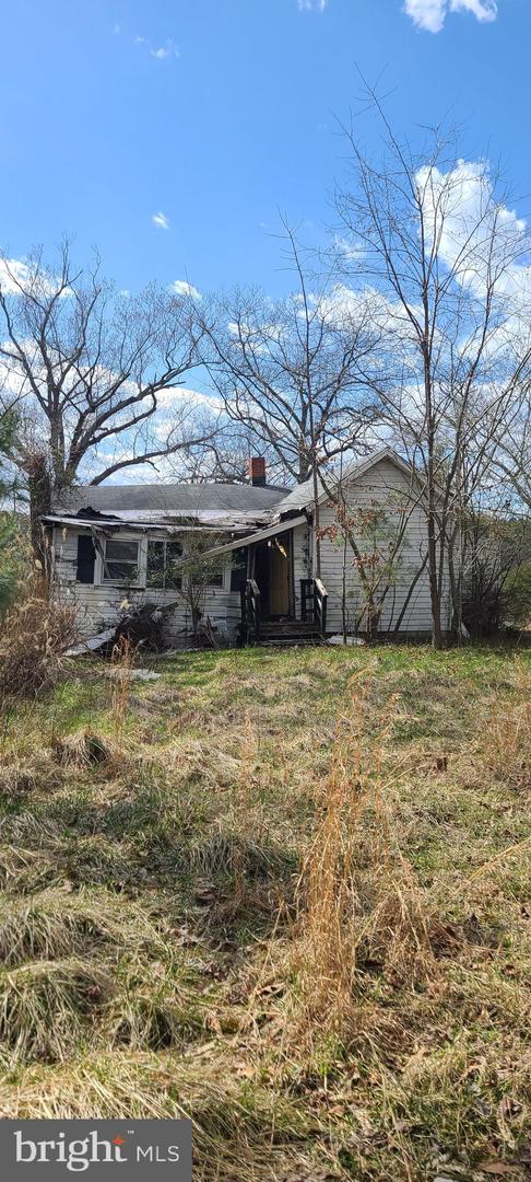 922 SKIPJACK RD, KINSALE, Virginia 22488, 2 Bedrooms Bedrooms, 5 Rooms Rooms,1 BathroomBathrooms,Residential,For sale,922 SKIPJACK RD,VAWE2008594 MLS # VAWE2008594