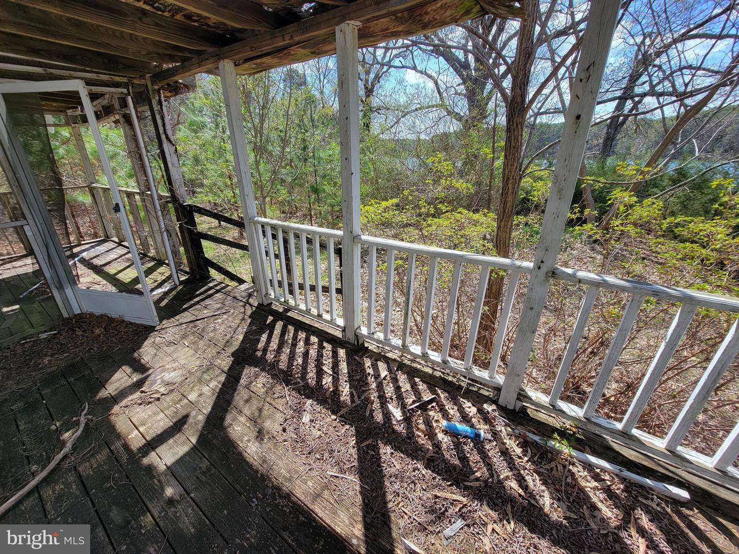 922 SKIPJACK RD, KINSALE, Virginia 22488, 2 Bedrooms Bedrooms, 5 Rooms Rooms,1 BathroomBathrooms,Residential,For sale,922 SKIPJACK RD,VAWE2008594 MLS # VAWE2008594