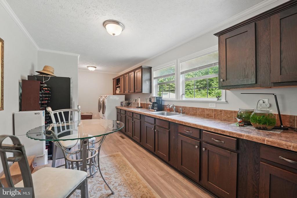 8349 SQUIRES LN, WARRENTON, Virginia, 4 Bedrooms Bedrooms, ,2 BathroomsBathrooms,Residential,8349 SQUIRES LN,VAFQ2016962 MLS # VAFQ2016962