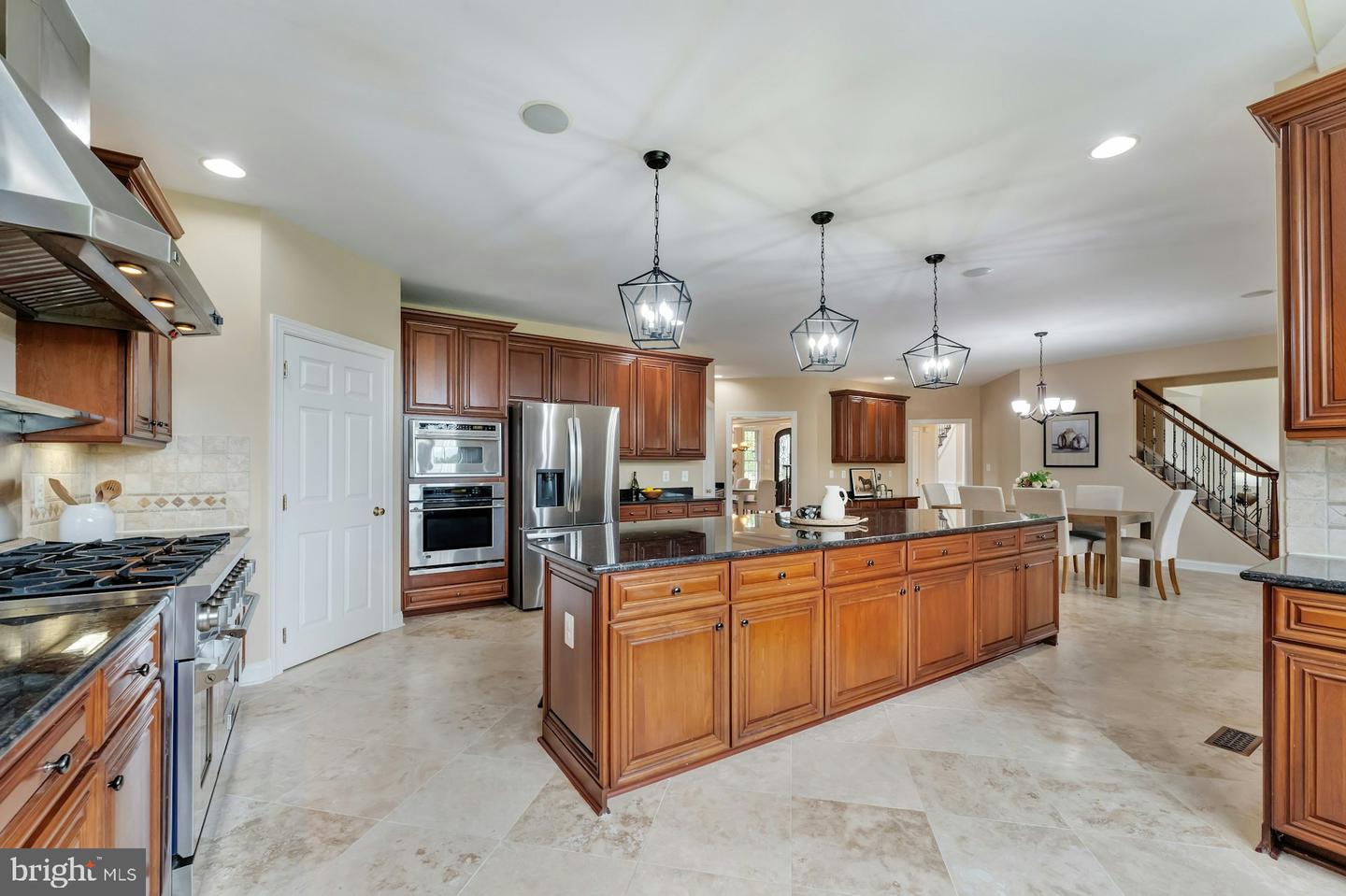 18102 EAGLESHAM CT, LEESBURG, Virginia 20175, 5 Bedrooms Bedrooms, ,5 BathroomsBathrooms,Residential,For sale,18102 EAGLESHAM CT,VALO2092994 MLS # VALO2092994