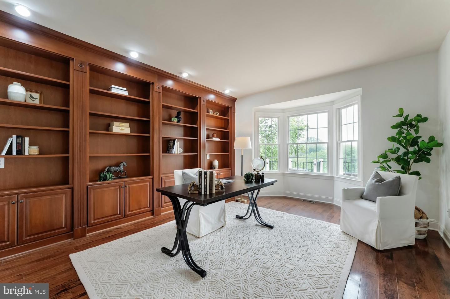 18102 EAGLESHAM CT, LEESBURG, Virginia 20175, 5 Bedrooms Bedrooms, ,5 BathroomsBathrooms,Residential,For sale,18102 EAGLESHAM CT,VALO2092994 MLS # VALO2092994