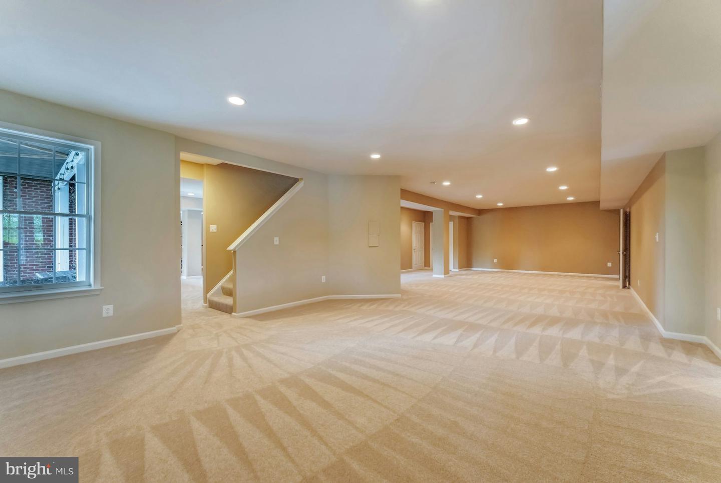 18102 EAGLESHAM CT, LEESBURG, Virginia 20175, 5 Bedrooms Bedrooms, ,5 BathroomsBathrooms,Residential,For sale,18102 EAGLESHAM CT,VALO2092994 MLS # VALO2092994