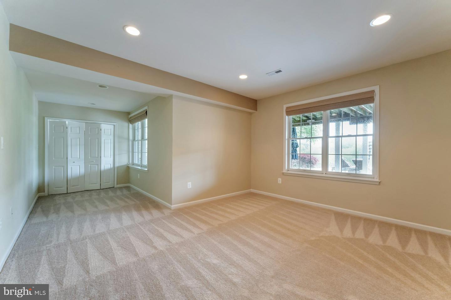 18102 EAGLESHAM CT, LEESBURG, Virginia 20175, 5 Bedrooms Bedrooms, ,5 BathroomsBathrooms,Residential,For sale,18102 EAGLESHAM CT,VALO2092994 MLS # VALO2092994