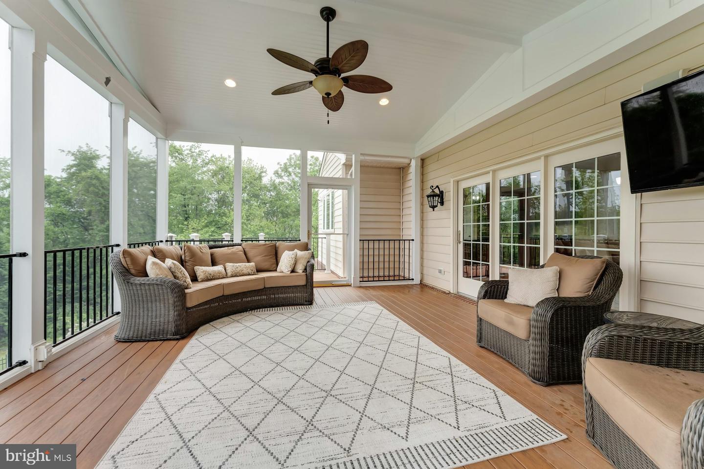 18102 EAGLESHAM CT, LEESBURG, Virginia 20175, 5 Bedrooms Bedrooms, ,5 BathroomsBathrooms,Residential,For sale,18102 EAGLESHAM CT,VALO2092994 MLS # VALO2092994
