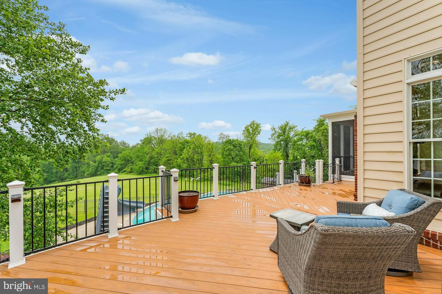 18102 EAGLESHAM CT, LEESBURG, Virginia 20175, 5 Bedrooms Bedrooms, ,5 BathroomsBathrooms,Residential,For sale,18102 EAGLESHAM CT,VALO2092994 MLS # VALO2092994