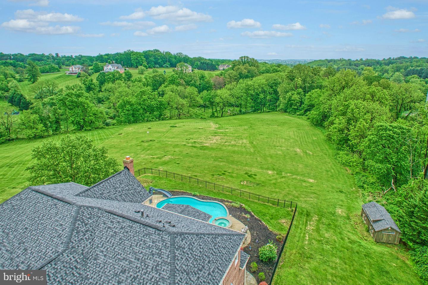 18102 EAGLESHAM CT, LEESBURG, Virginia 20175, 5 Bedrooms Bedrooms, ,5 BathroomsBathrooms,Residential,For sale,18102 EAGLESHAM CT,VALO2092994 MLS # VALO2092994