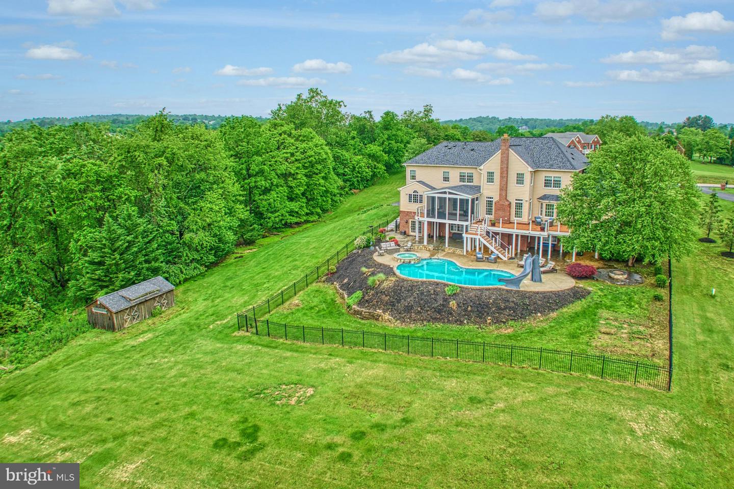 18102 EAGLESHAM CT, LEESBURG, Virginia 20175, 5 Bedrooms Bedrooms, ,5 BathroomsBathrooms,Residential,For sale,18102 EAGLESHAM CT,VALO2092994 MLS # VALO2092994