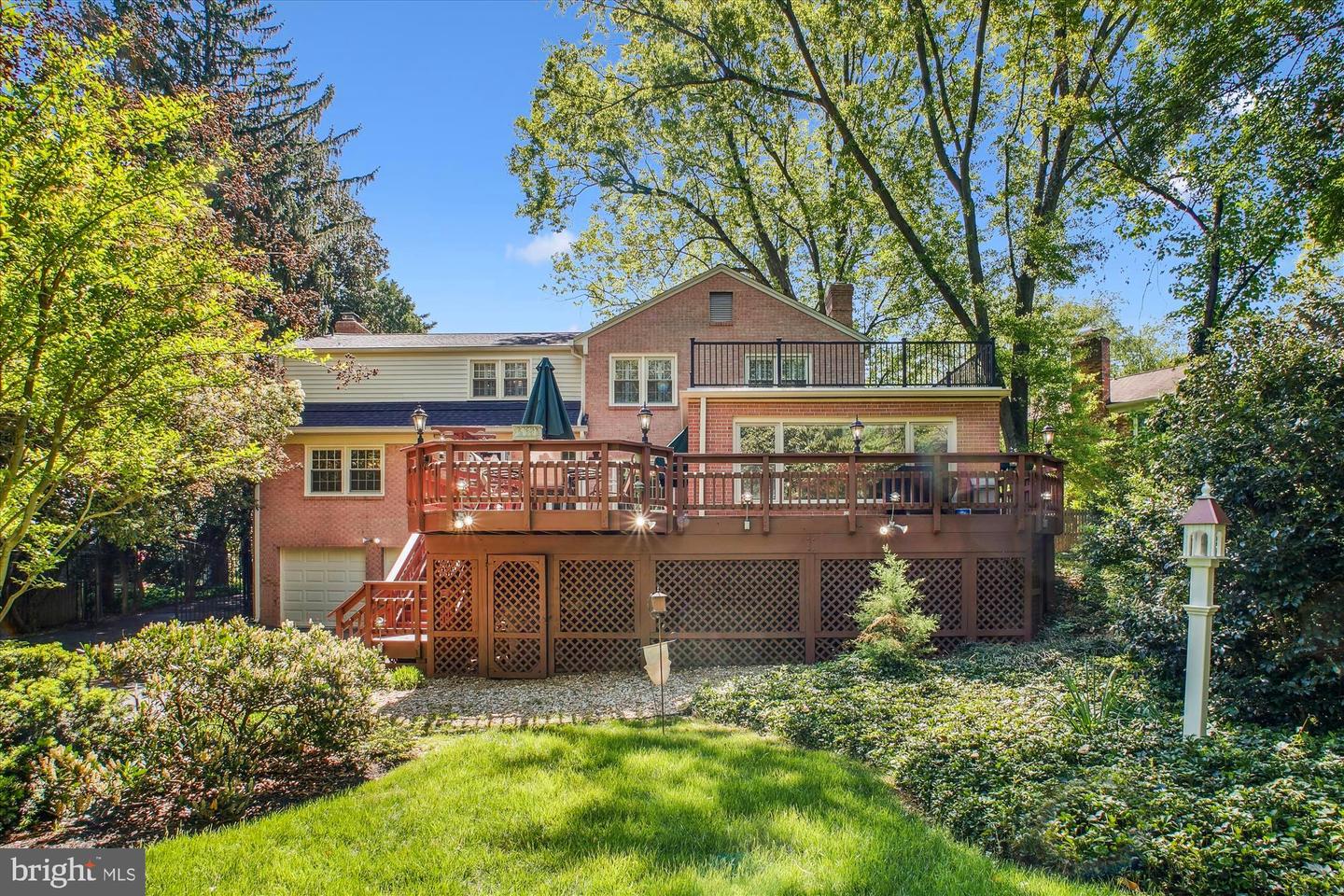 7223 VAN NESS CT, MCLEAN, Virginia 22101, 5 Bedrooms Bedrooms, ,3 BathroomsBathrooms,Residential,For sale,7223 VAN NESS CT,VAFX2232846 MLS # VAFX2232846