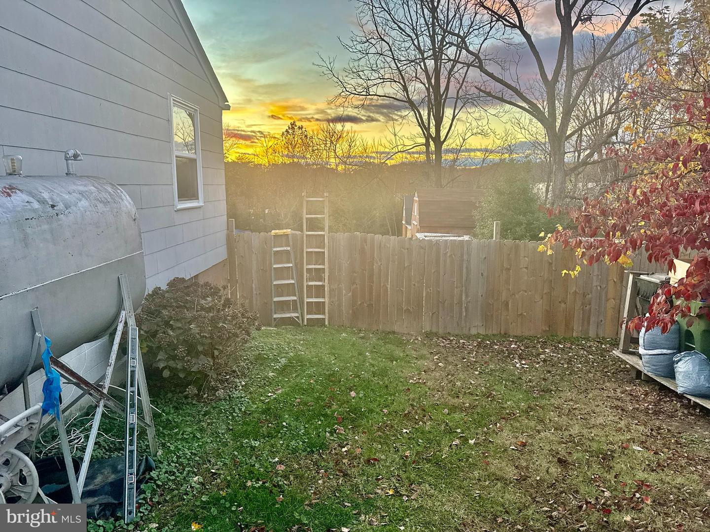147 DEACON RD, FREDERICKSBURG, Virginia 22405, 4 Bedrooms Bedrooms, ,2 BathroomsBathrooms,Residential,For sale,147 DEACON RD,VAST2037682 MLS # VAST2037682