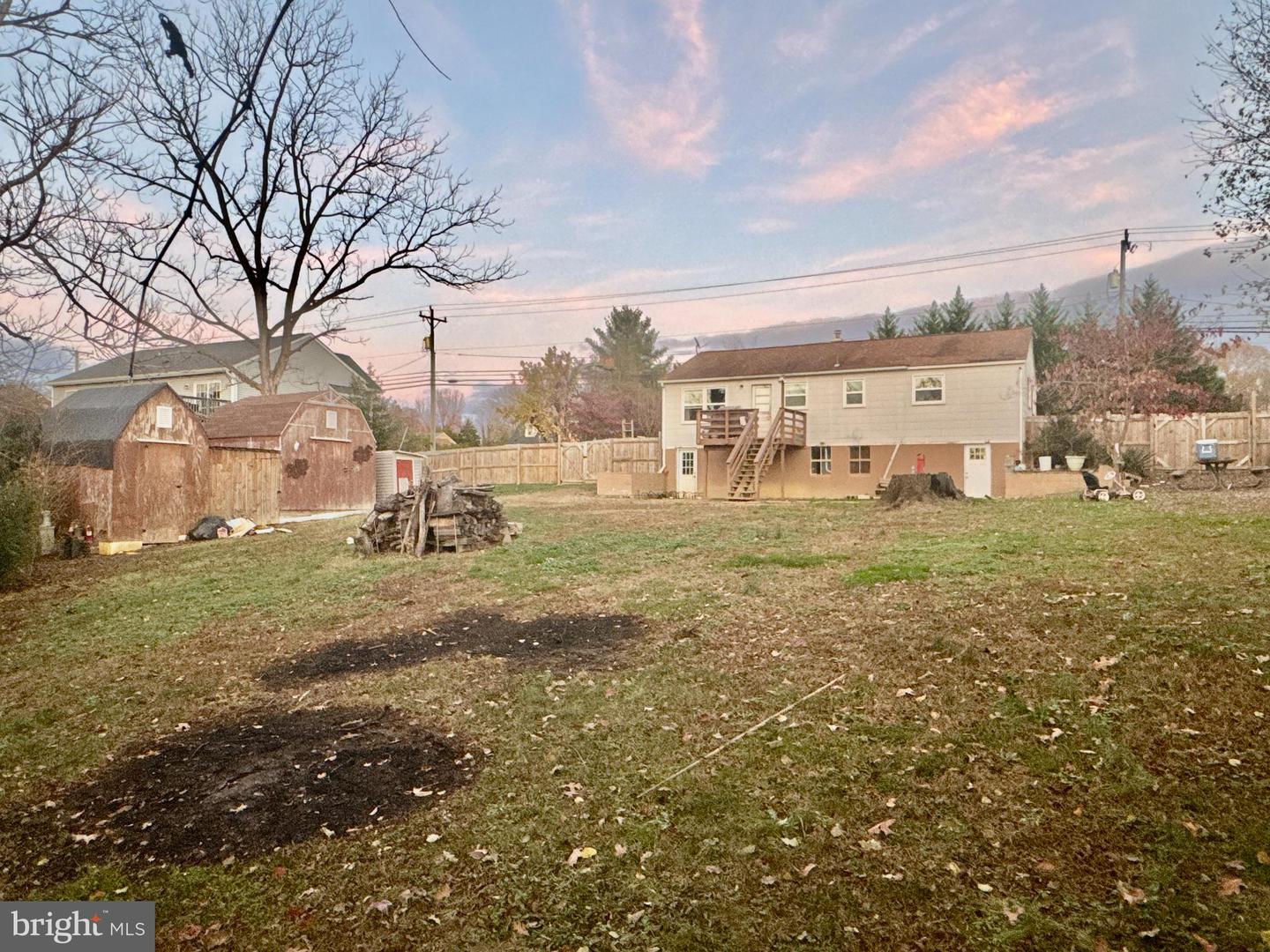 147 DEACON RD, FREDERICKSBURG, Virginia 22405, 4 Bedrooms Bedrooms, ,2 BathroomsBathrooms,Residential,For sale,147 DEACON RD,VAST2037682 MLS # VAST2037682