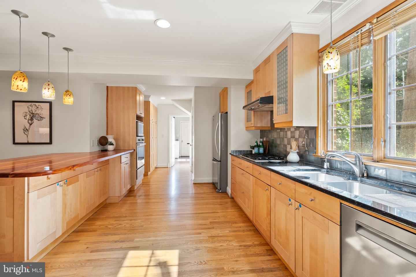 4206 INGOMAR ST NW, WASHINGTON, District Of Columbia 20015, 5 Bedrooms Bedrooms, ,4 BathroomsBathrooms,Residential,For sale,4206 INGOMAR ST NW,DCDC2195462 MLS # DCDC2195462