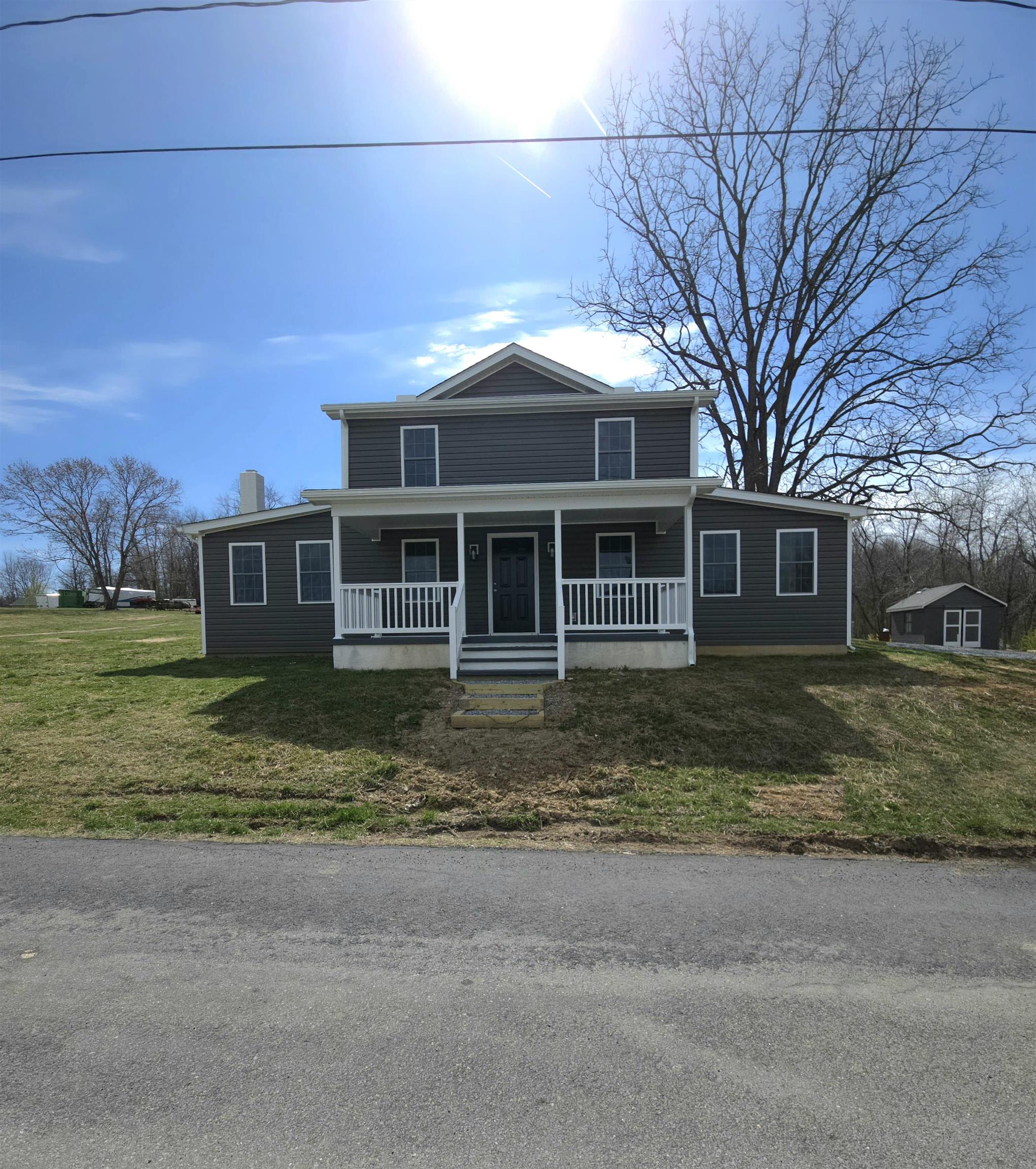 96 GRAHAM ST, GREENVILLE, Virginia 24440, 3 Bedrooms Bedrooms, ,2 BathroomsBathrooms,Residential,96 GRAHAM ST,663229 MLS # 663229