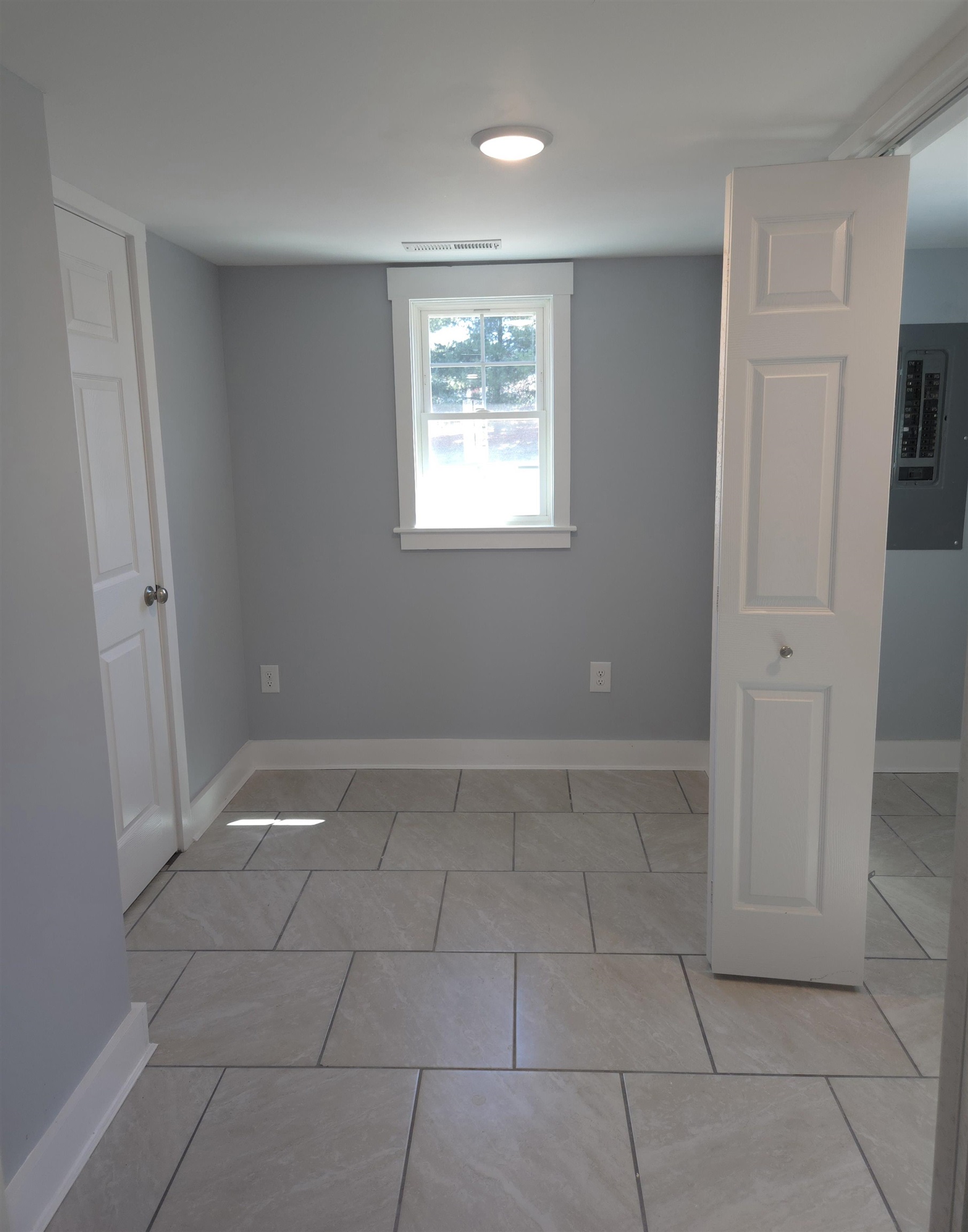 96 GRAHAM ST, GREENVILLE, Virginia 24440, 3 Bedrooms Bedrooms, ,2 BathroomsBathrooms,Residential,96 GRAHAM ST,663229 MLS # 663229