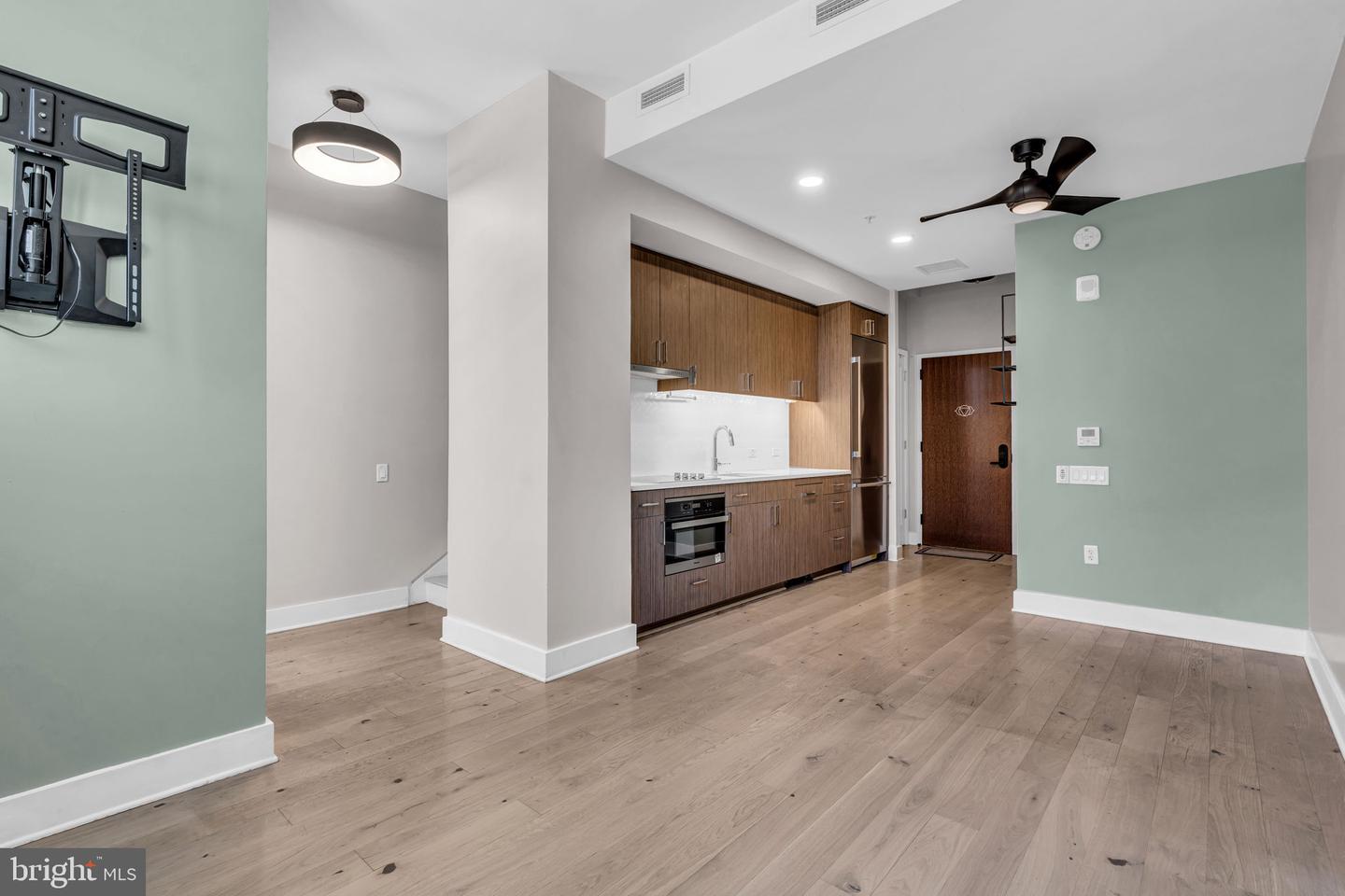 1211 VAN ST SE #TH-1F, WASHINGTON, District Of Columbia 20003, 2 Bedrooms Bedrooms, ,2 BathroomsBathrooms,Residential,For sale,1211 VAN ST SE #TH-1F,DCDC2195866 MLS # DCDC2195866