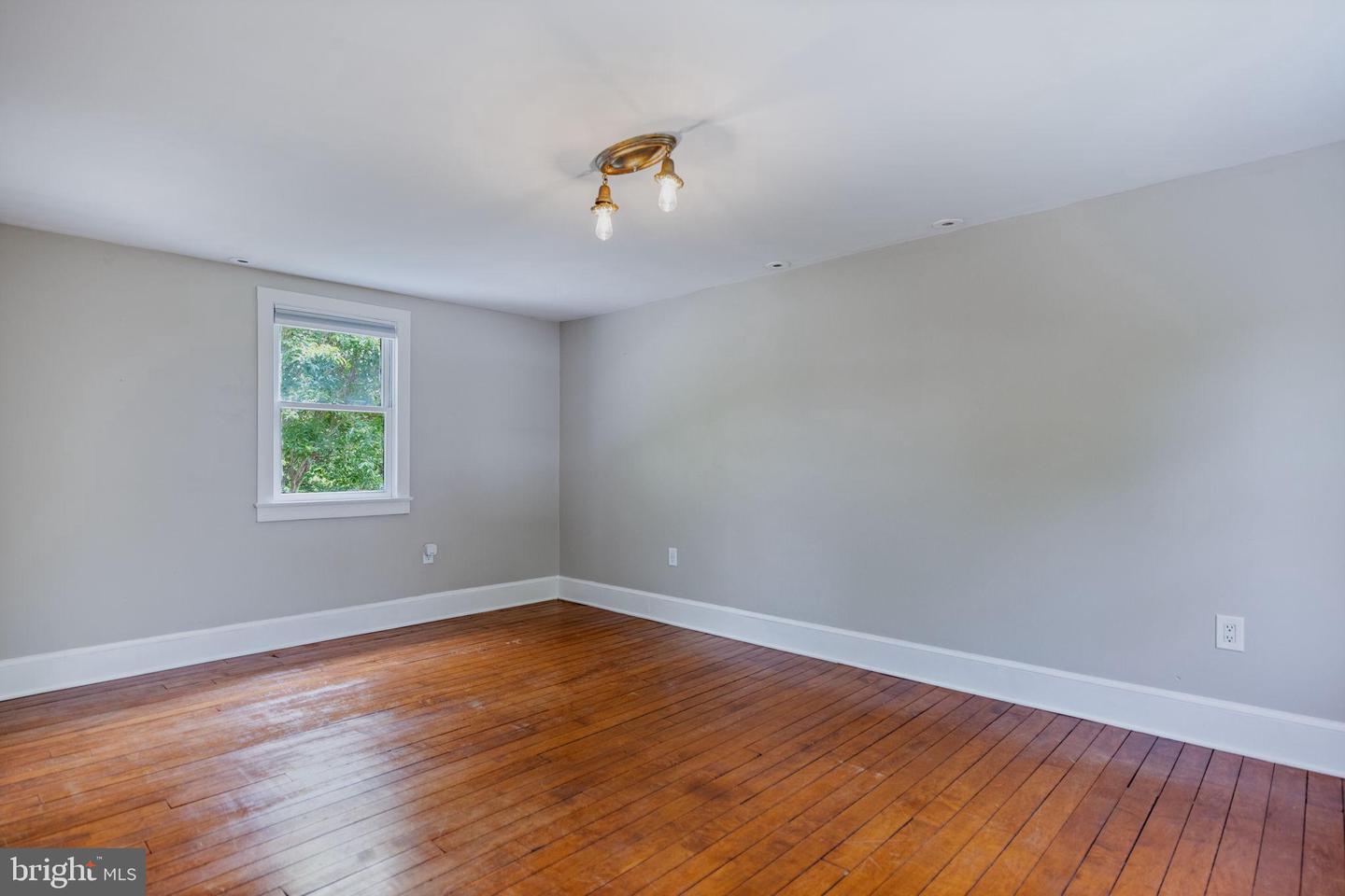 38610 MORRISONVILLE RD, LOVETTSVILLE, Virginia 20180, 2 Bedrooms Bedrooms, ,1 BathroomBathrooms,Residential,For sale,38610 MORRISONVILLE RD,VALO2094206 MLS # VALO2094206