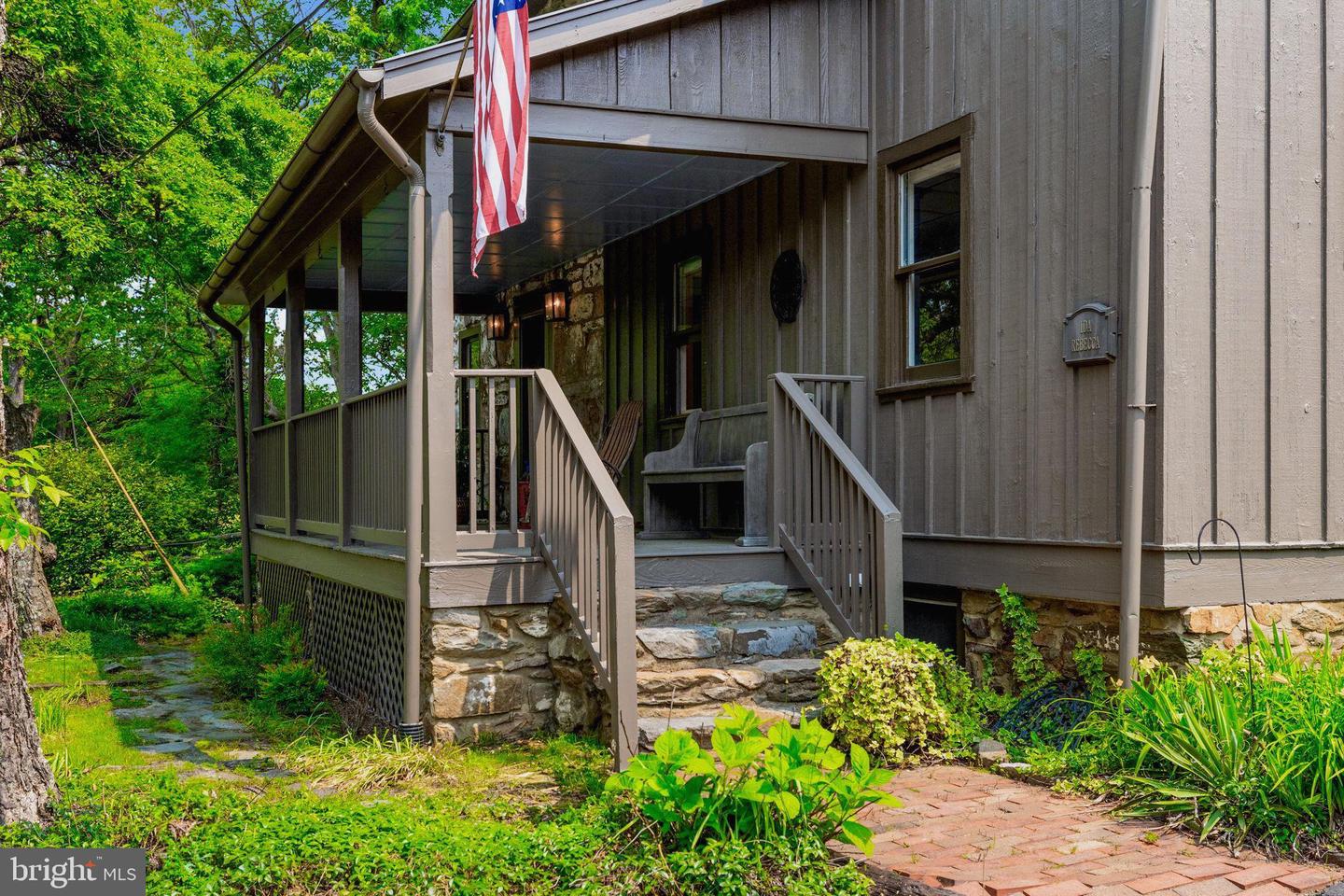 38610 MORRISONVILLE RD, LOVETTSVILLE, Virginia 20180, 2 Bedrooms Bedrooms, ,1 BathroomBathrooms,Residential,For sale,38610 MORRISONVILLE RD,VALO2094206 MLS # VALO2094206