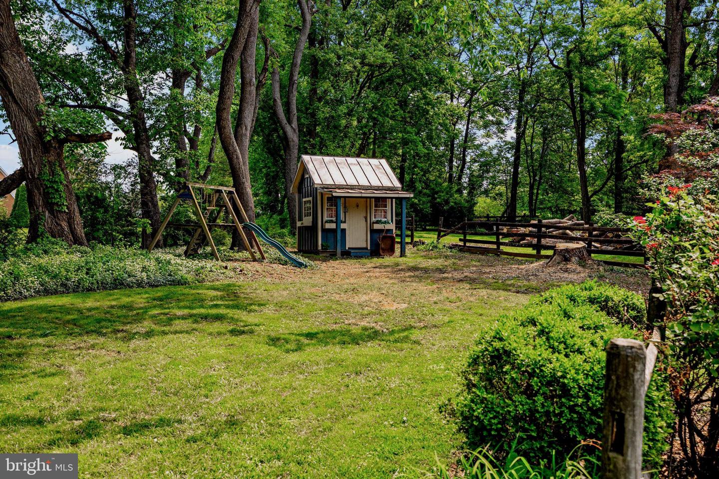 38610 MORRISONVILLE RD, LOVETTSVILLE, Virginia 20180, 2 Bedrooms Bedrooms, ,1 BathroomBathrooms,Residential,For sale,38610 MORRISONVILLE RD,VALO2094206 MLS # VALO2094206