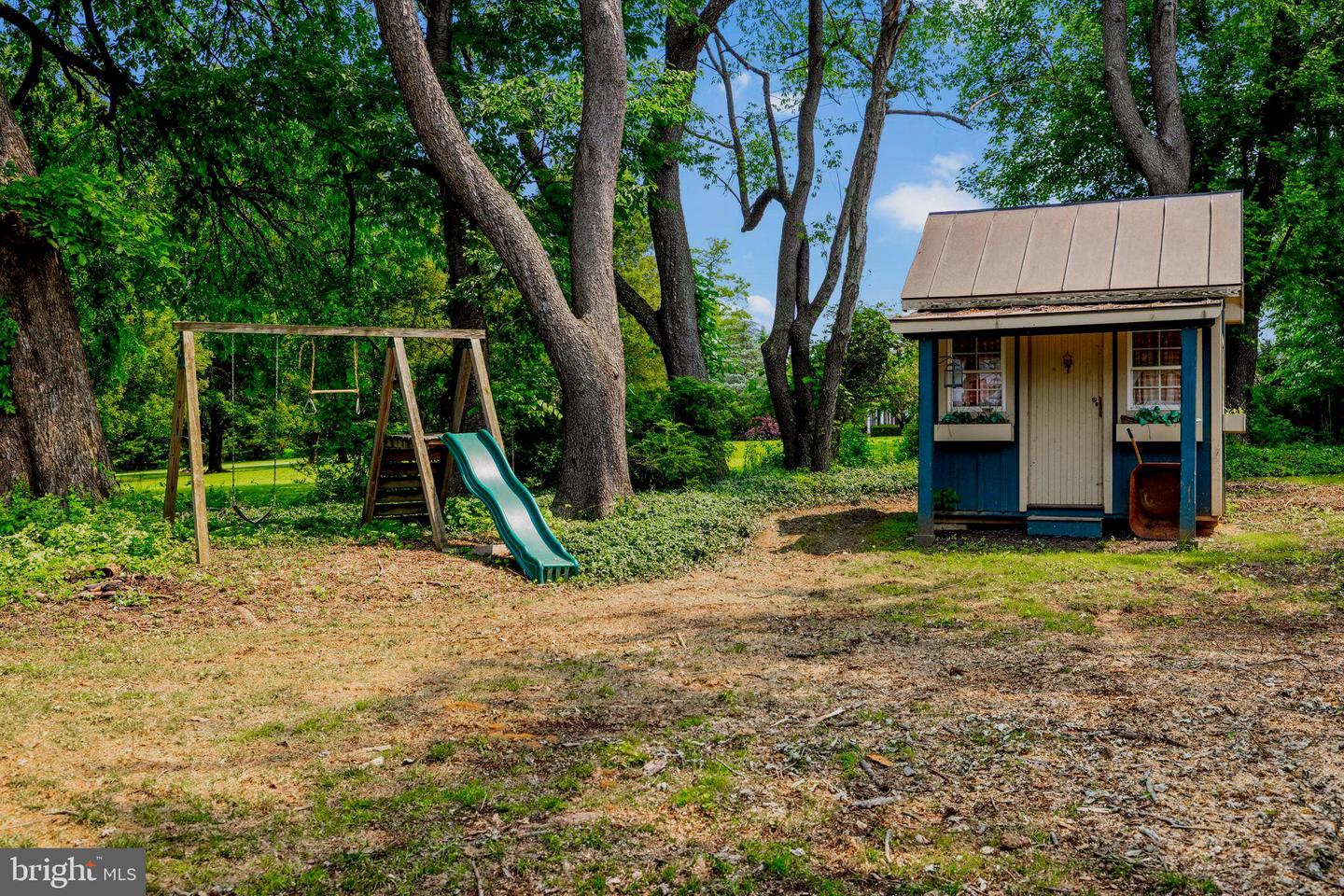 38610 MORRISONVILLE RD, LOVETTSVILLE, Virginia 20180, 2 Bedrooms Bedrooms, ,1 BathroomBathrooms,Residential,For sale,38610 MORRISONVILLE RD,VALO2094206 MLS # VALO2094206