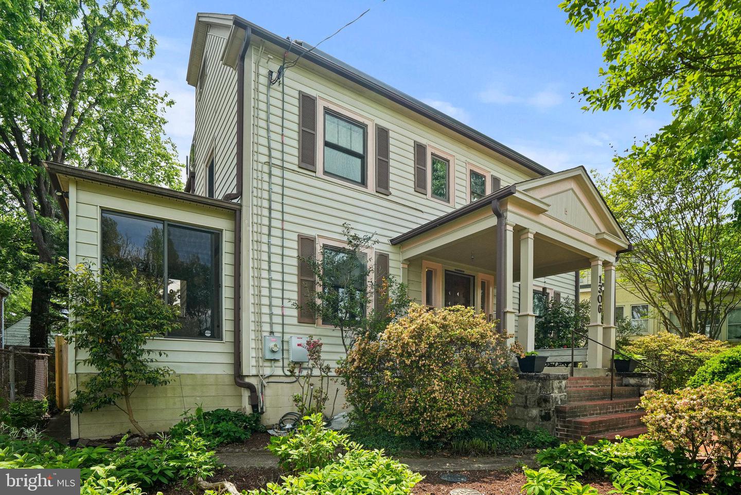 1306 HOLLY ST NW, WASHINGTON, District Of Columbia 20012, 4 Bedrooms Bedrooms, ,3 BathroomsBathrooms,Residential,For sale,1306 HOLLY ST NW,DCDC2196292 MLS # DCDC2196292