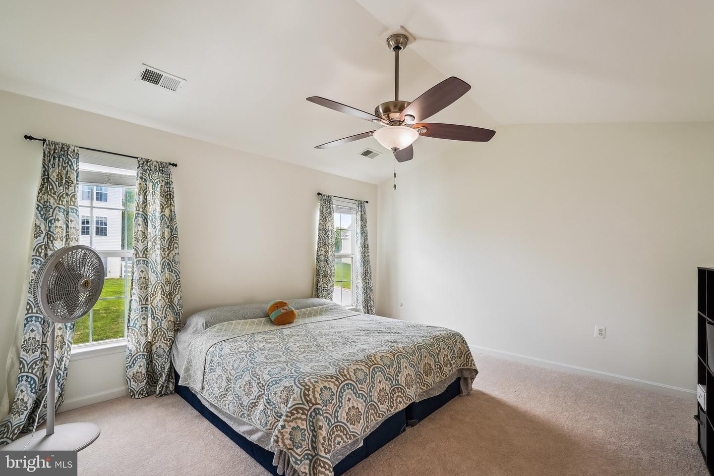 17365 TEDLER CIR, ROUND HILL, Virginia 20141, 4 Bedrooms Bedrooms, ,2 BathroomsBathrooms,Residential,For sale,17365 TEDLER CIR,VALO2094506 MLS # VALO2094506
