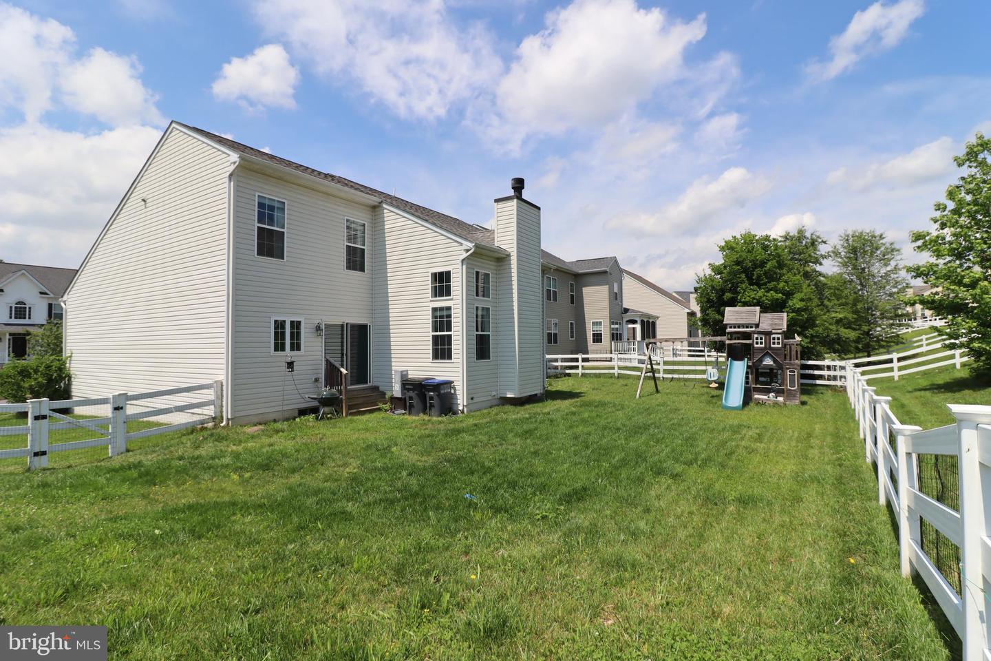 17365 TEDLER CIR, ROUND HILL, Virginia 20141, 4 Bedrooms Bedrooms, ,2 BathroomsBathrooms,Residential,For sale,17365 TEDLER CIR,VALO2094506 MLS # VALO2094506