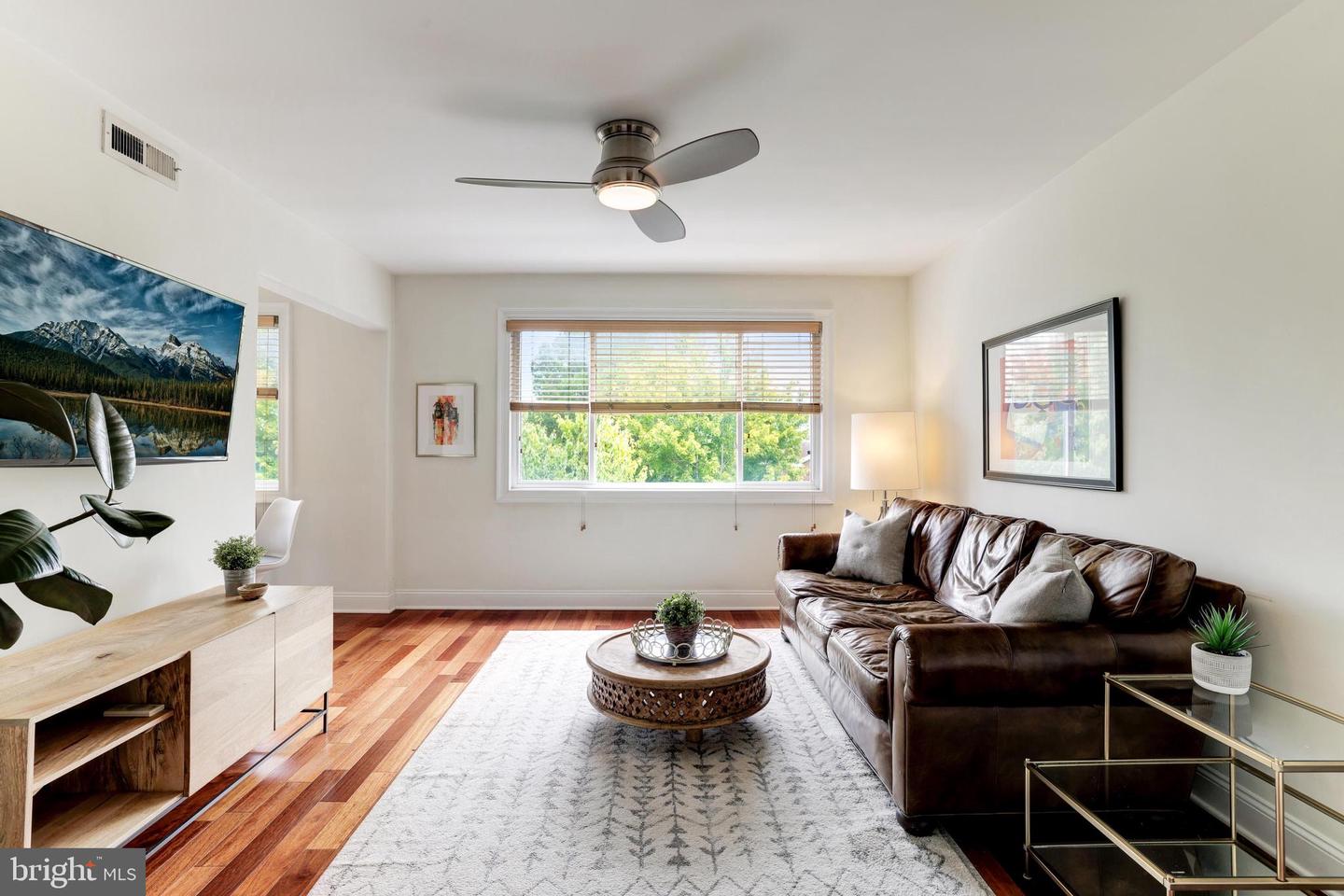 2004 3RD ST NE #201, WASHINGTON, District Of Columbia 20002, 1 Bedroom Bedrooms, 1 Room Rooms,1 BathroomBathrooms,Residential,For sale,2004 3RD ST NE #201,DCDC2197168 MLS # DCDC2197168