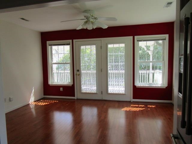 384 HICKORY GROVE CIR, HARRISONBURG, Virginia 22801, 2 Bedrooms Bedrooms, ,2 BathroomsBathrooms,Residential,384 HICKORY GROVE CIR,665460 MLS # 665460