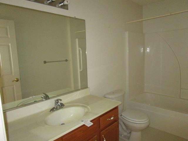 384 HICKORY GROVE CIR, HARRISONBURG, Virginia 22801, 2 Bedrooms Bedrooms, ,2 BathroomsBathrooms,Residential,384 HICKORY GROVE CIR,665460 MLS # 665460