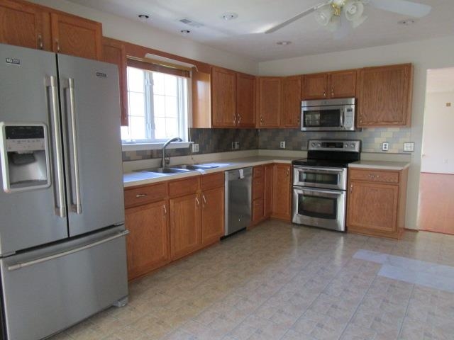 384 HICKORY GROVE CIR, HARRISONBURG, Virginia 22801, 2 Bedrooms Bedrooms, ,2 BathroomsBathrooms,Residential,384 HICKORY GROVE CIR,665460 MLS # 665460