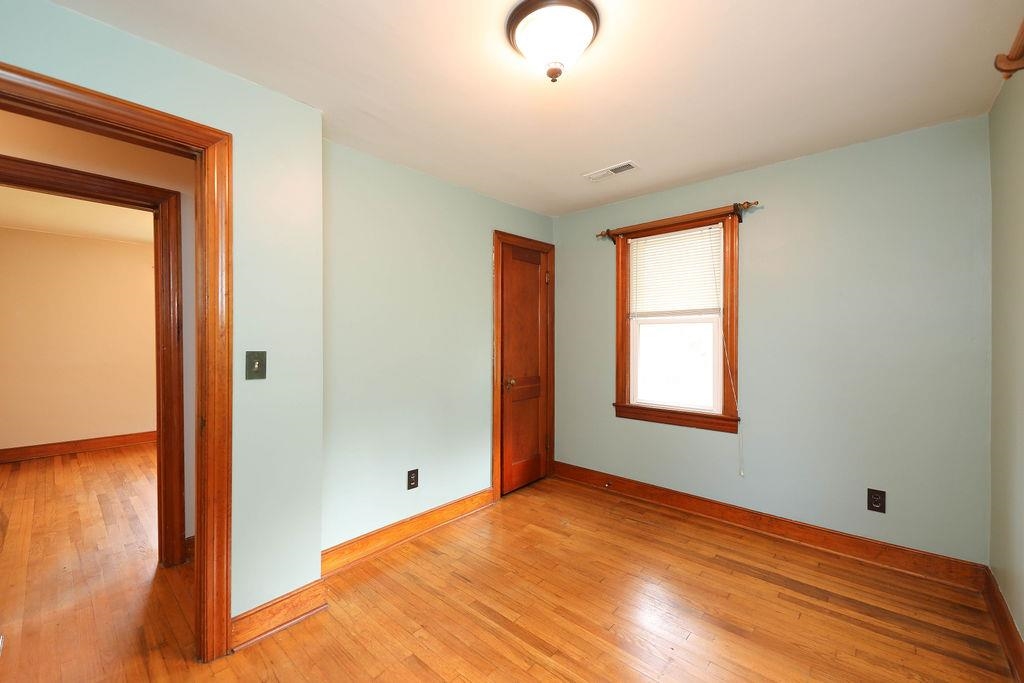 525 N BATH AVE, WAYNESBORO, Virginia 22980, 2 Bedrooms Bedrooms, ,1 BathroomBathrooms,Residential,525 N BATH AVE,665463 MLS # 665463