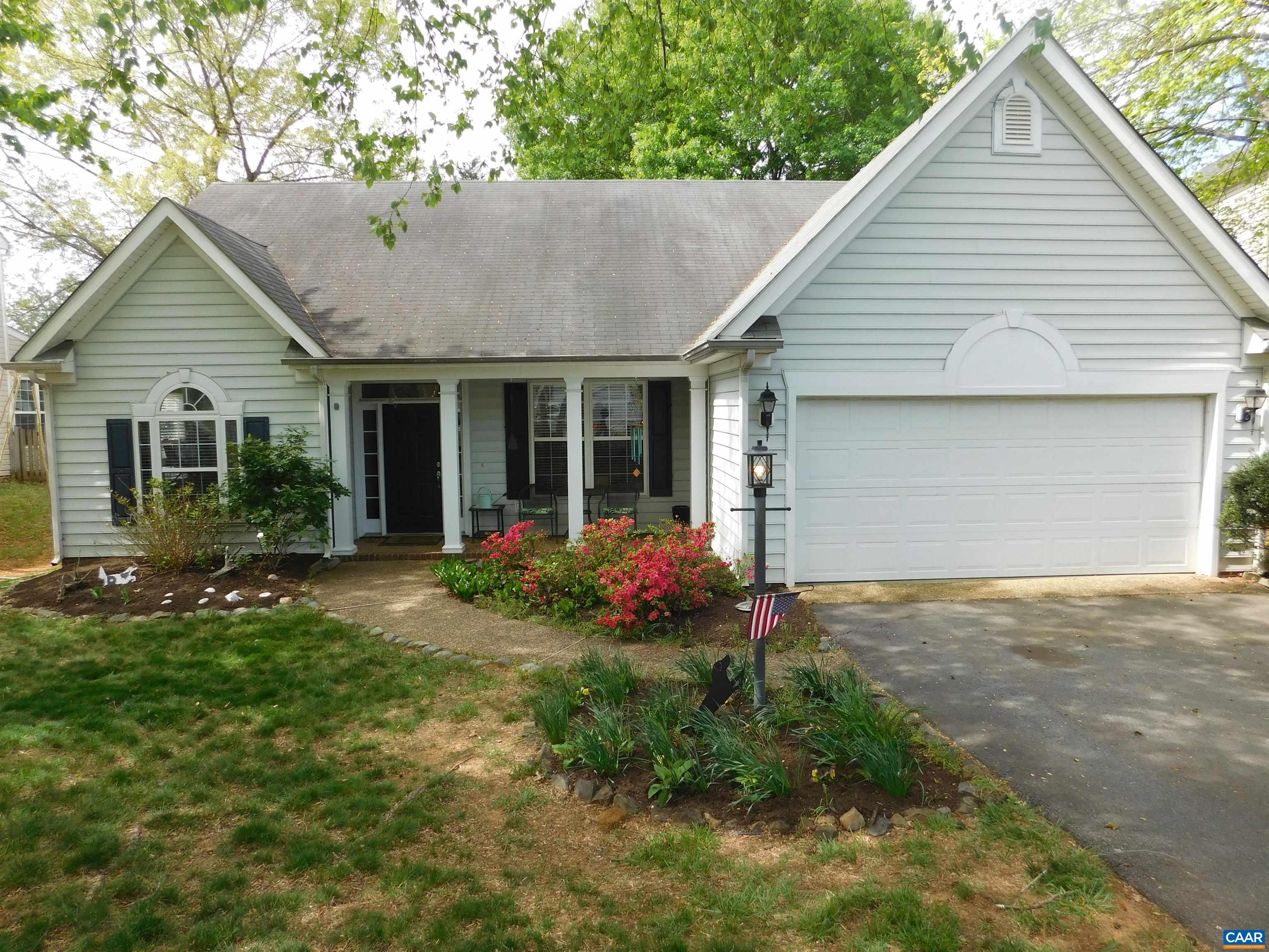 339 LEAPING FOX LN, CHARLOTTESVILLE, Virginia 22902, 3 Bedrooms Bedrooms, ,2 BathroomsBathrooms,Residential,339 LEAPING FOX LN,665467 MLS # 665467